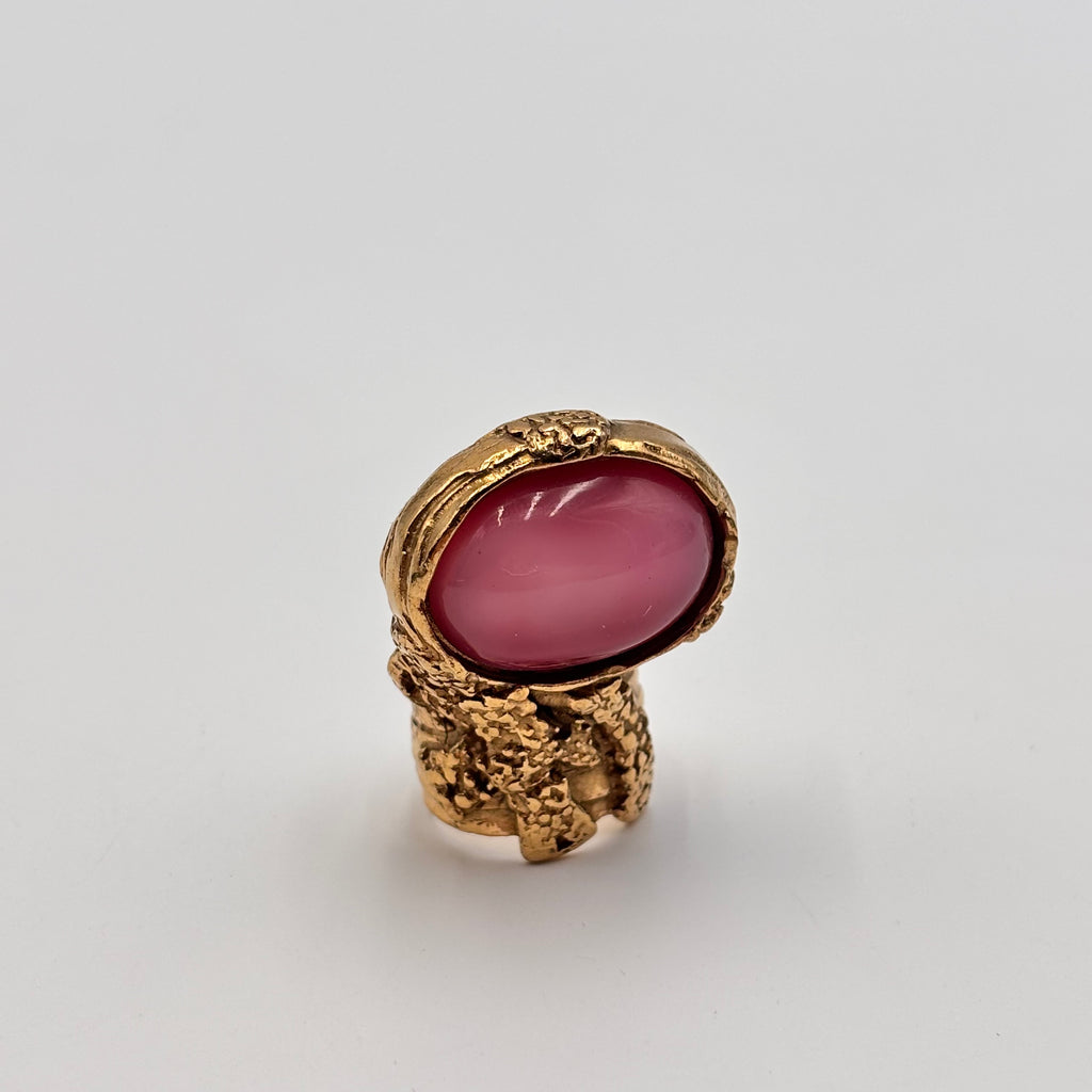 Yves Saint Laurent Arty Pink Cabochon Cocktail Ring Gold Tone Size 5