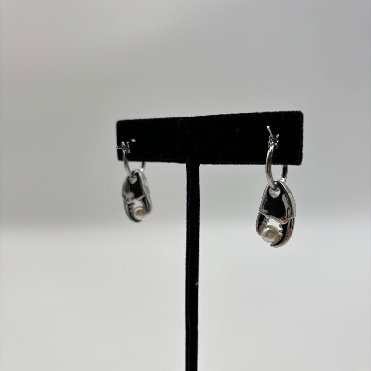 Vivienne Westwood Freda Orb Pearl Drop Earrings