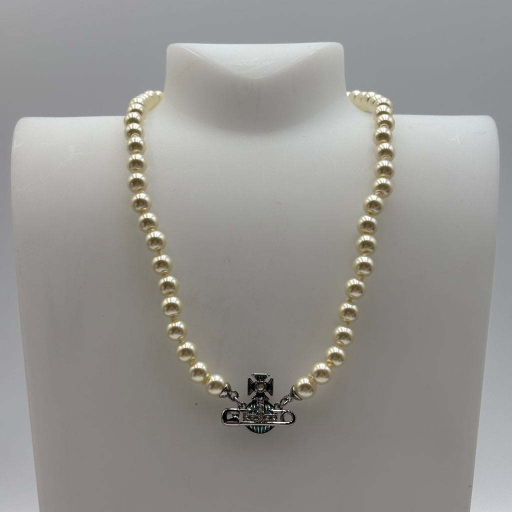Vivienne Westwood Kitty Pearl Orb Necklace in Silver Tone with Green Enamel