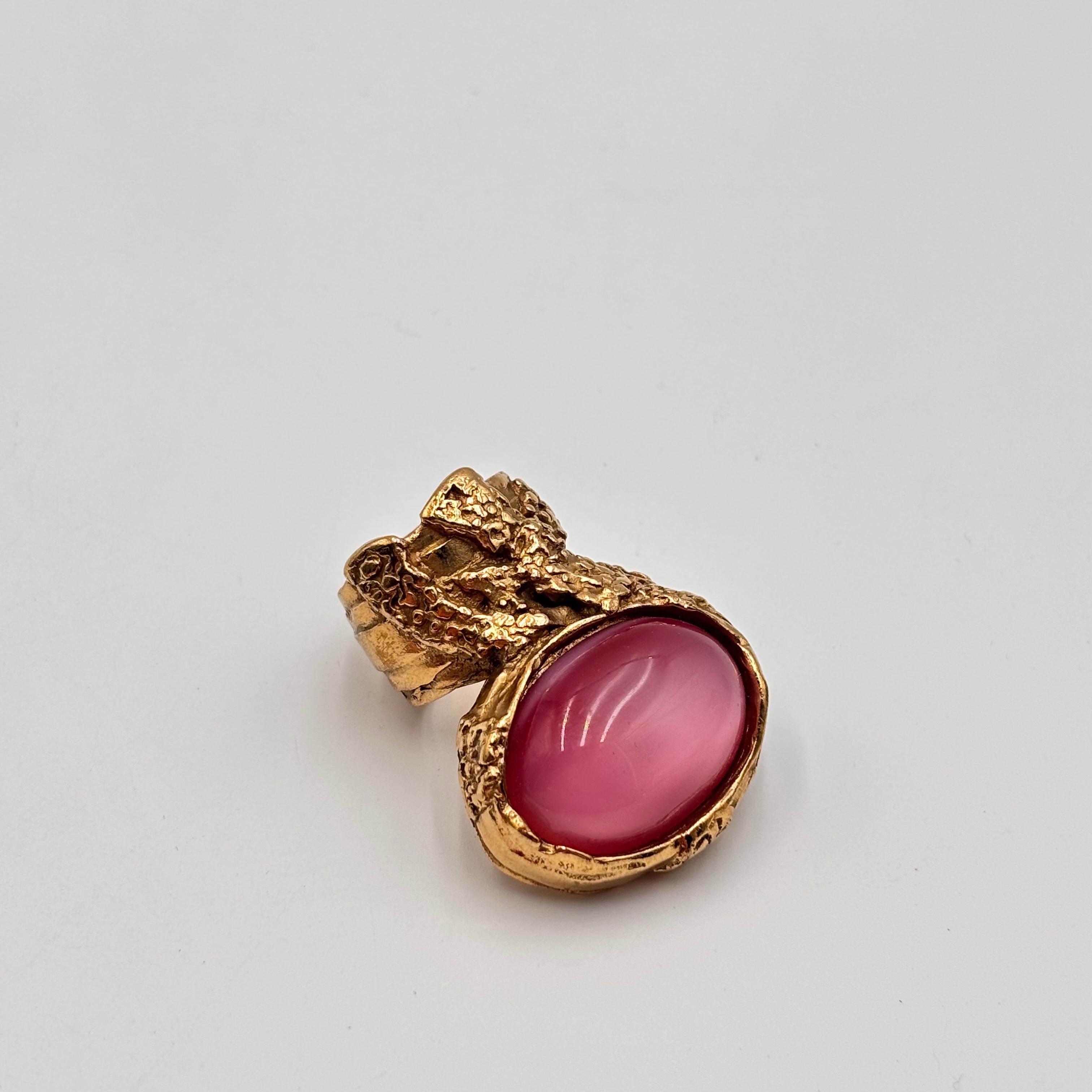 Yves Saint Laurent Arty Pink Cabochon Cocktail Ring Gold Tone Size 5