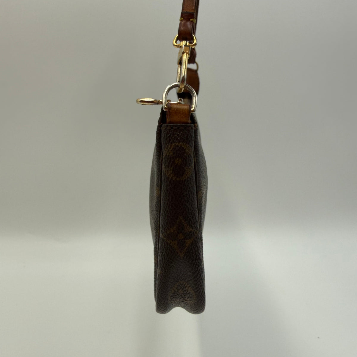 Louis Vuitton Monogram Pochette Accessoires 1997