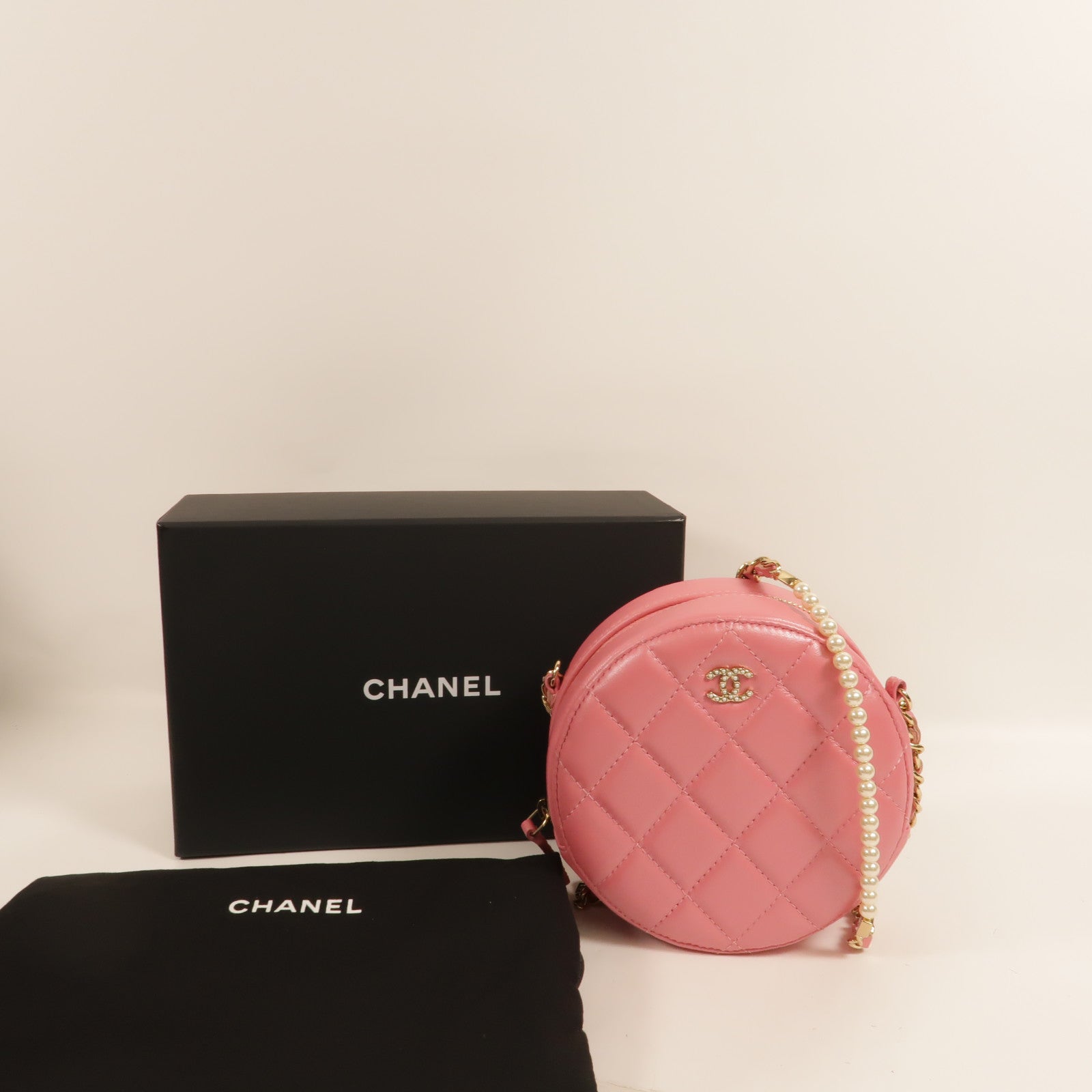 CHANEL Chanel Cc Ghw Round Vanity Case Shoulder Bag Lambskin Leather Pink image 12