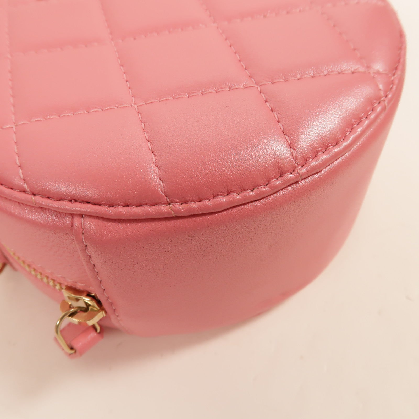 CHANEL Chanel Cc Ghw Round Vanity Case Shoulder Bag Lambskin Leather Pink image 13