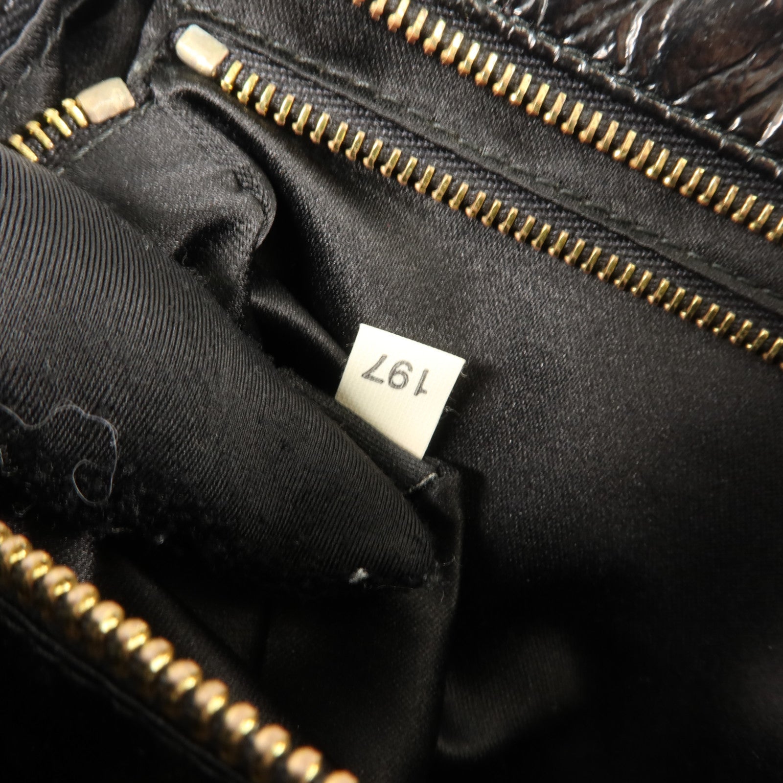MIU MIU Miu Miu Ghw Clutch Bag Handbag Pouch Patent Leather Black image 7