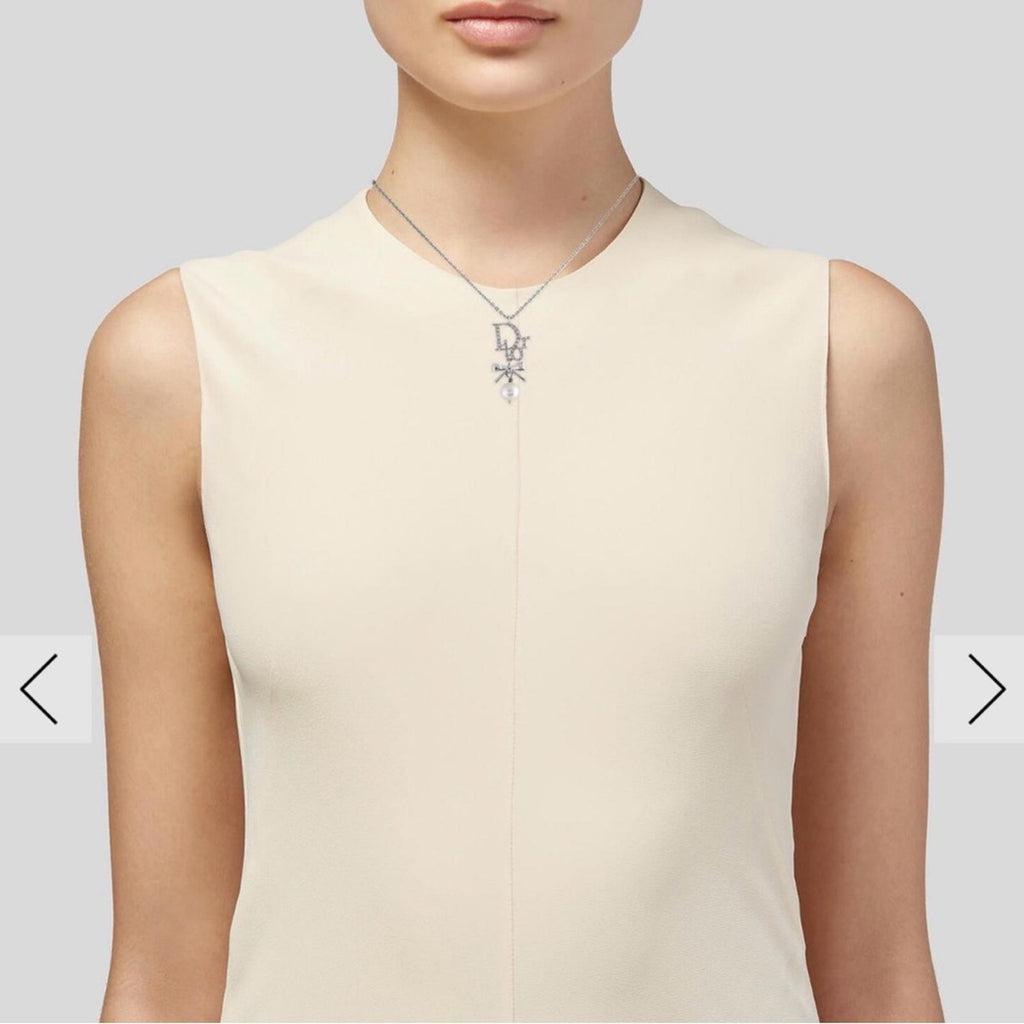 Christian Dior Silver Ribbon Pearl Pendant Necklace