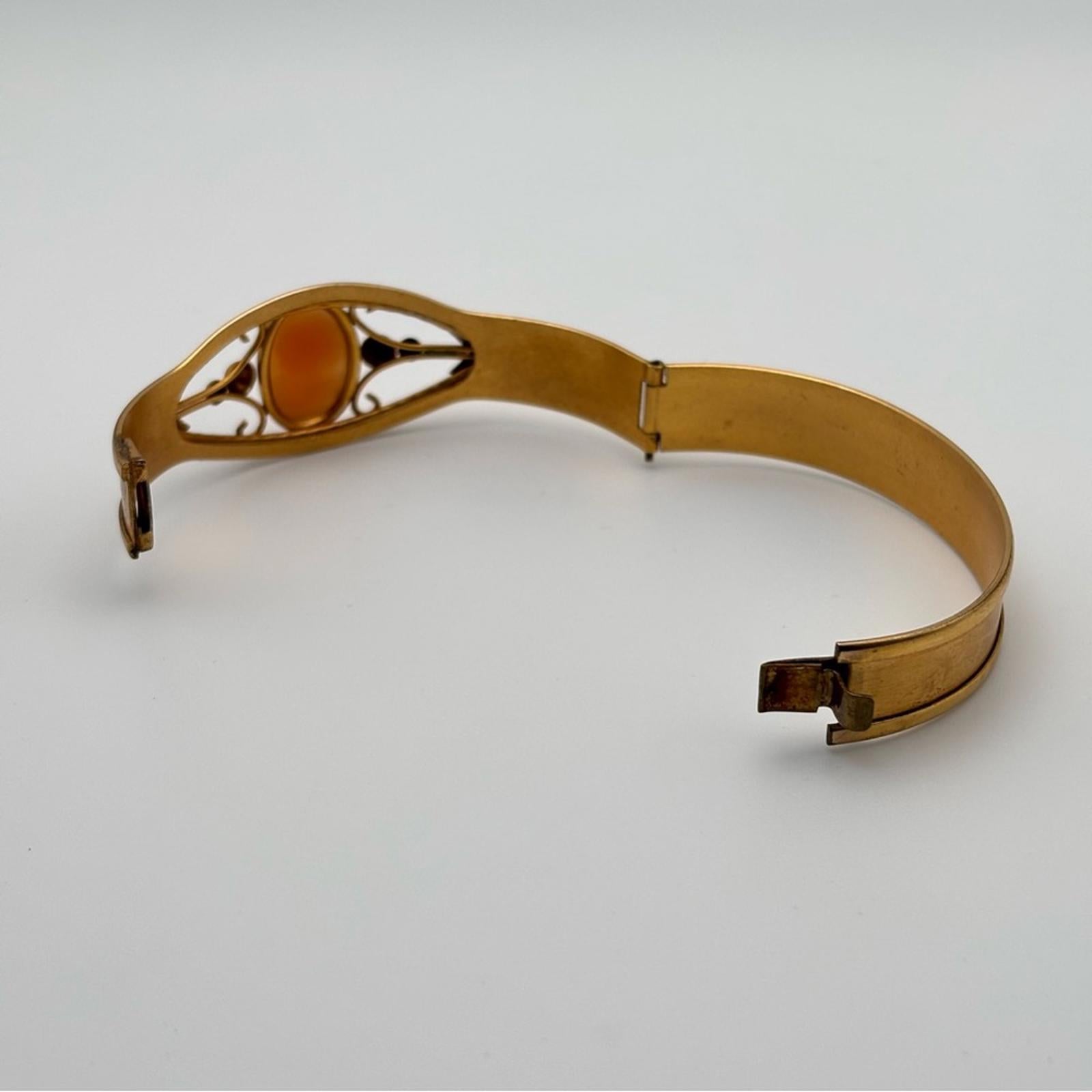 Vintage Gold-Tone Cameo Bangle Bracelet