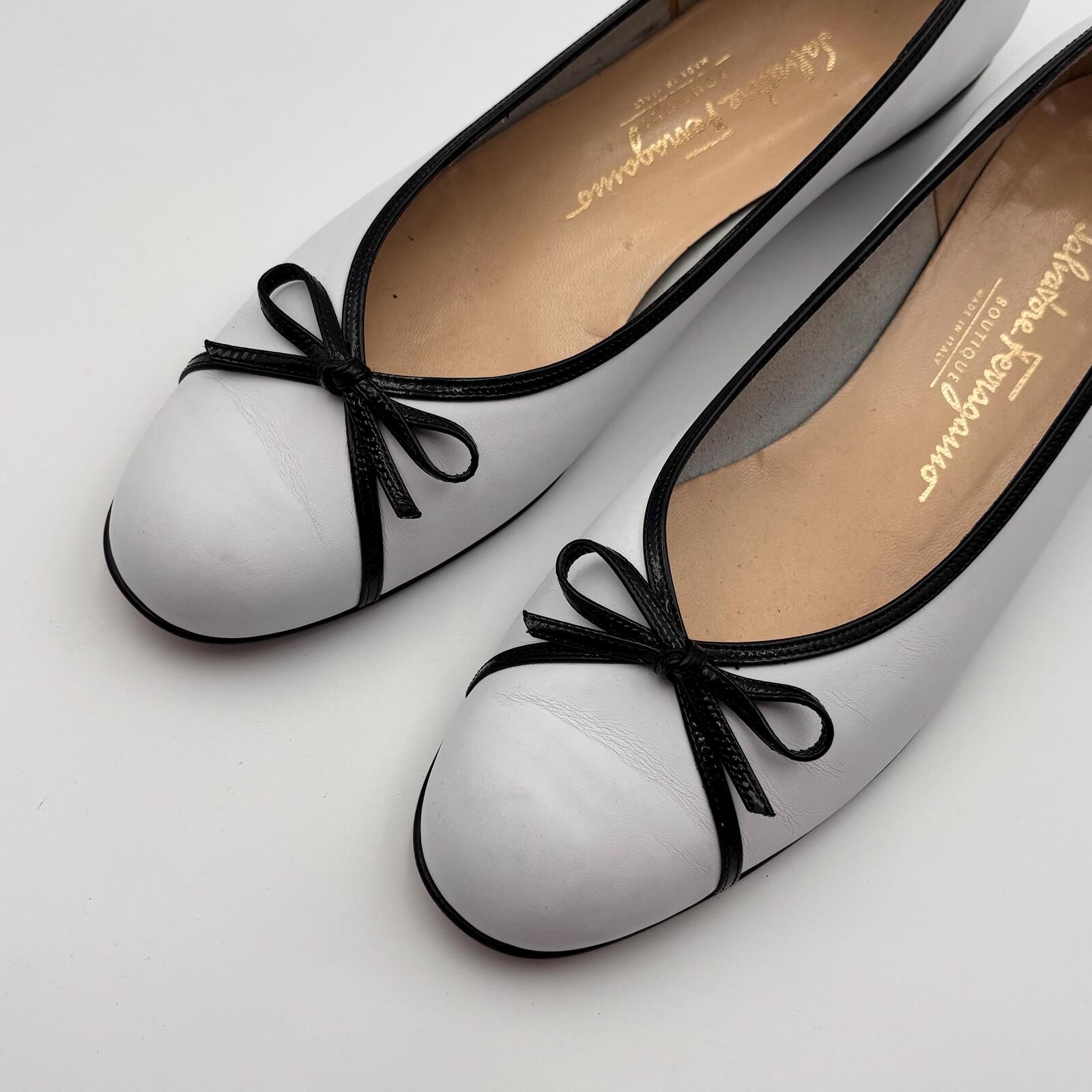 Salvatore Ferragamo White Black Leather Ballet Flats Size9.5