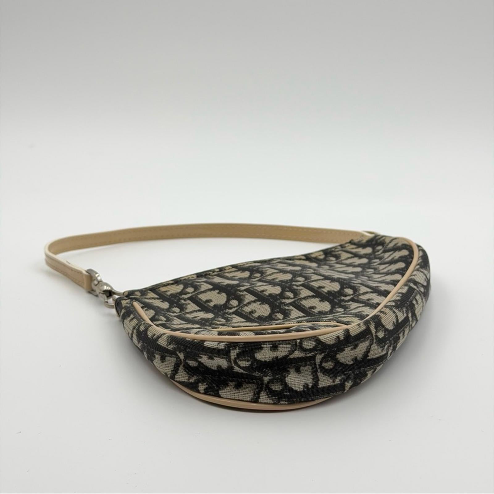 Christian Dior Vintage Trotter Saddle Shoulder Bag – Beige/Black – Leather Trim