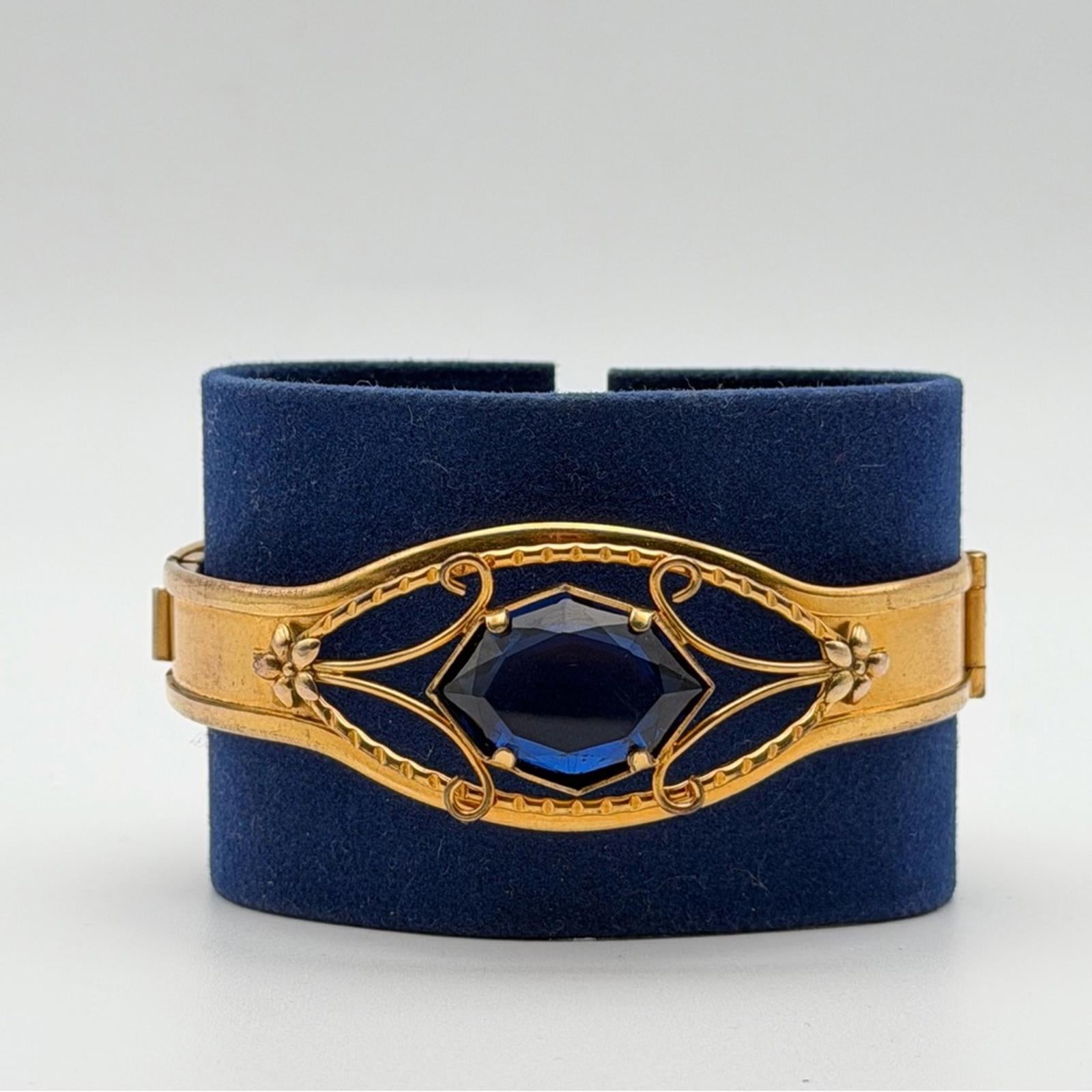 Vintage Gold Tone Statement Bangle – Faceted Blue Stone