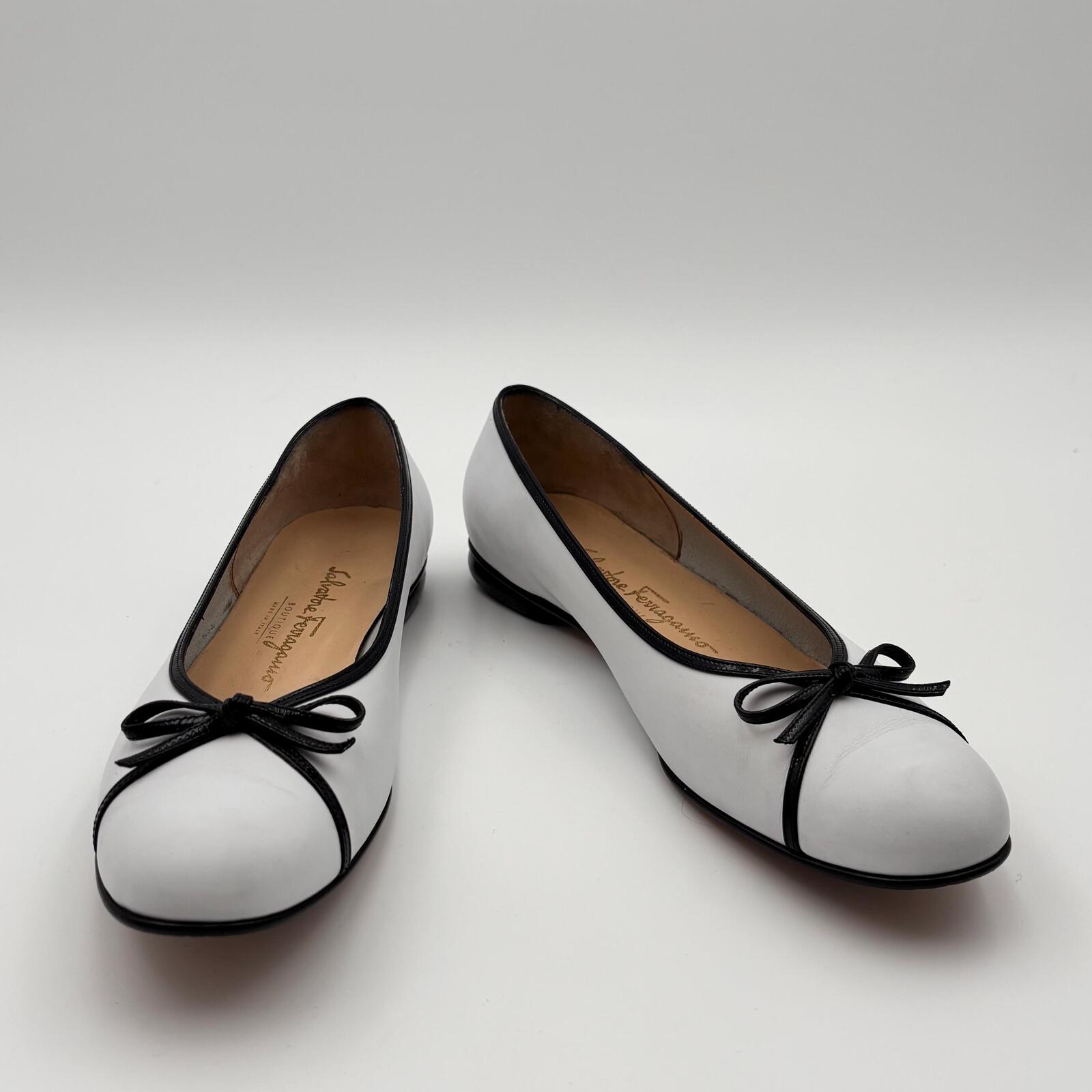 Salvatore Ferragamo White Black Leather Ballet Flats Size9.5
