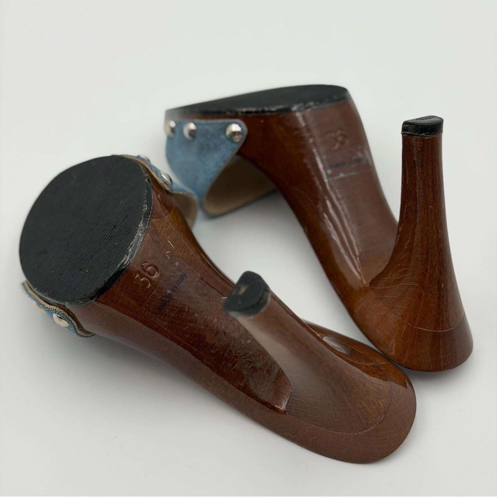 DIOR CD LOGO WOOD & DENIM MULE SANDALS – BLUE / BROWN