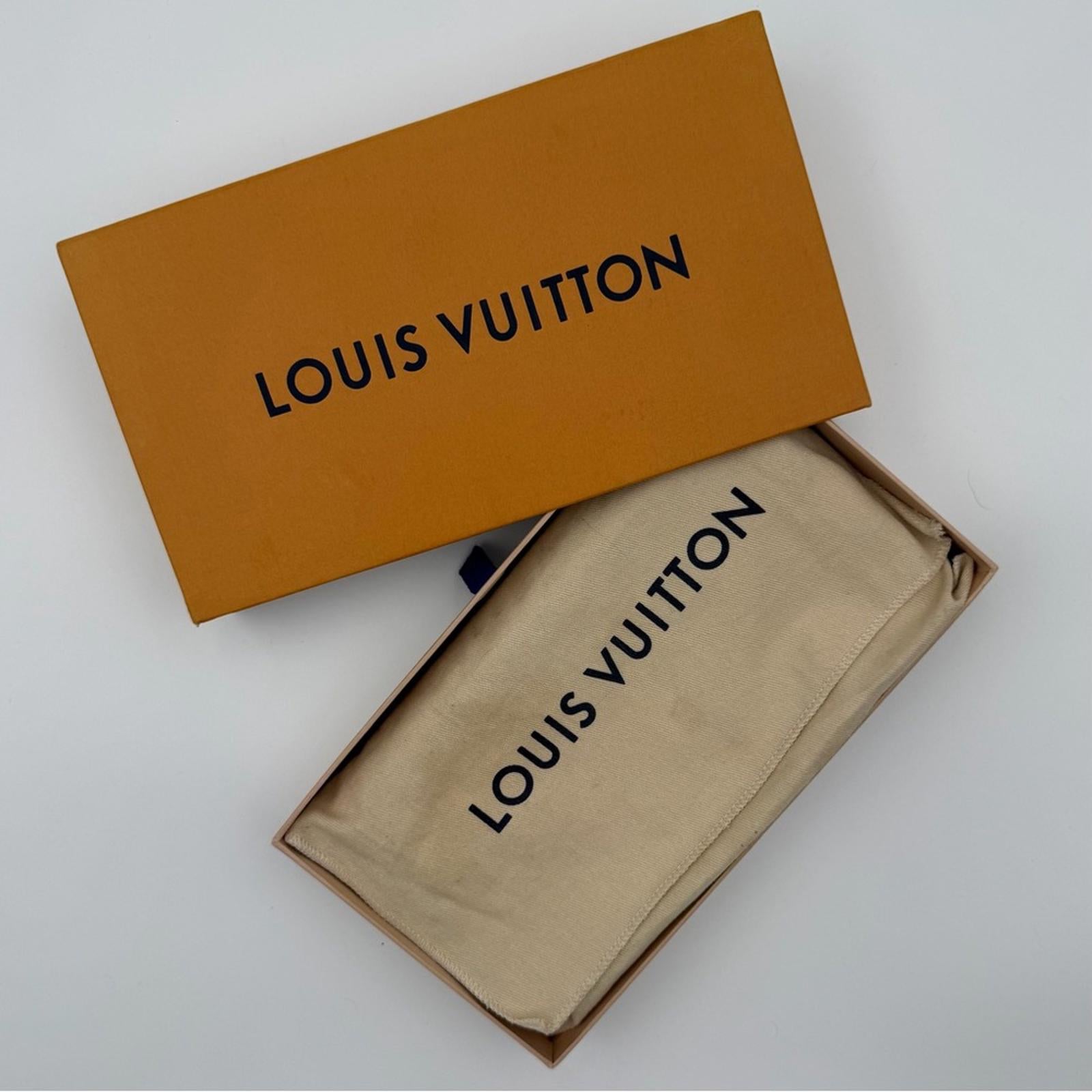 LOUIS VUITTON DAMIER AZUR FELICIE POCHETTE WALLET / CROSSBODY