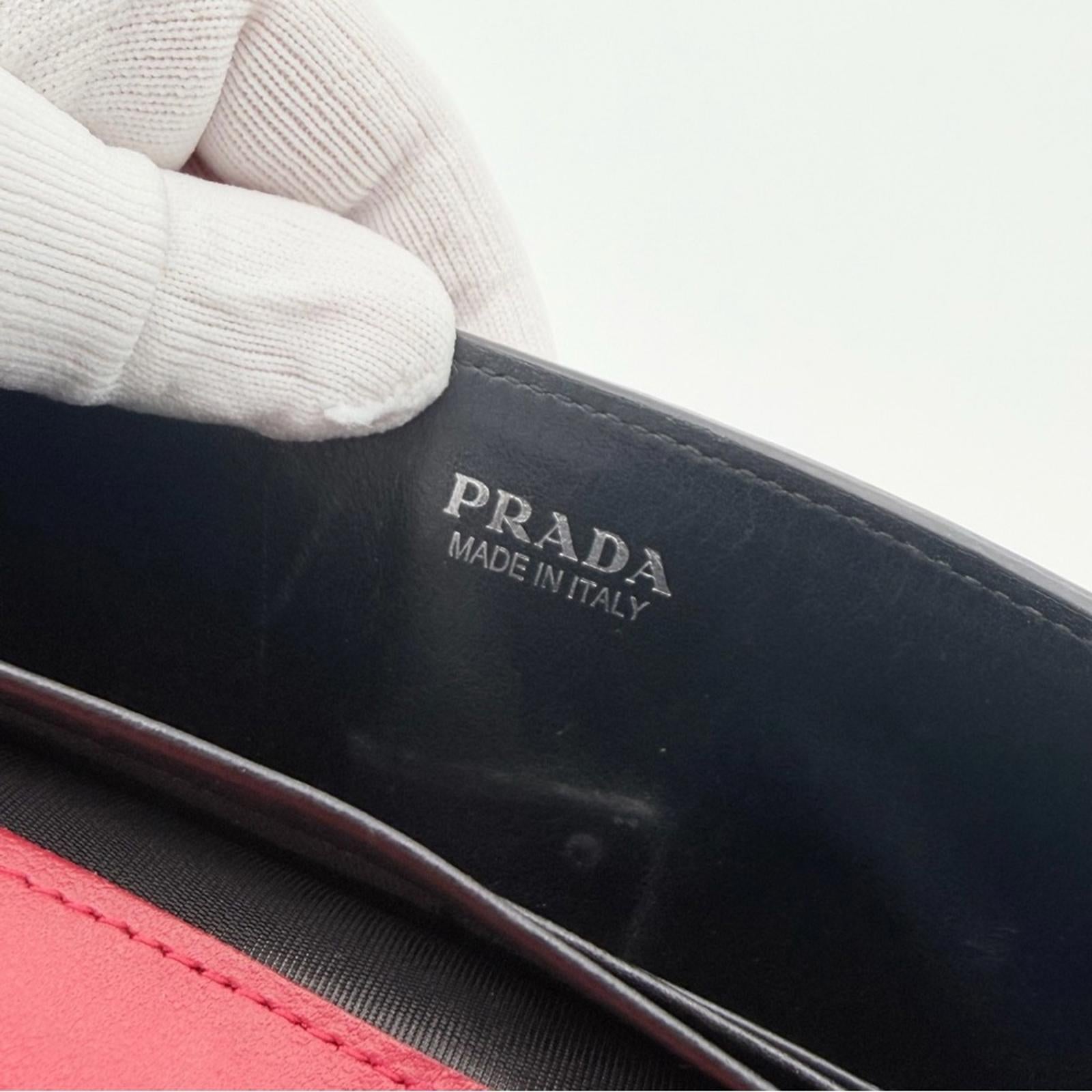 Prada City Calf Leather Elektra Wallet On Chain – Red