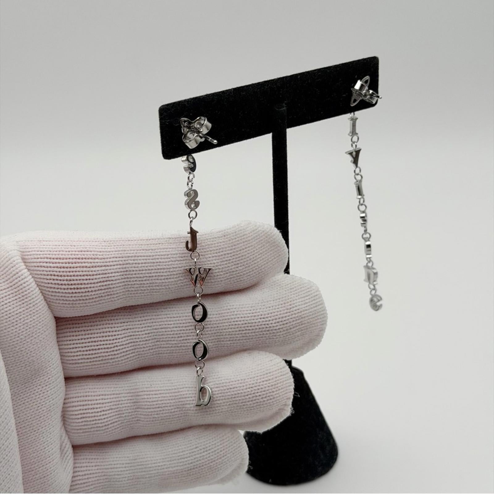 Vivienne Westwood Raimunda Asymmetrical Letter Drop Earrings – Silver Tone