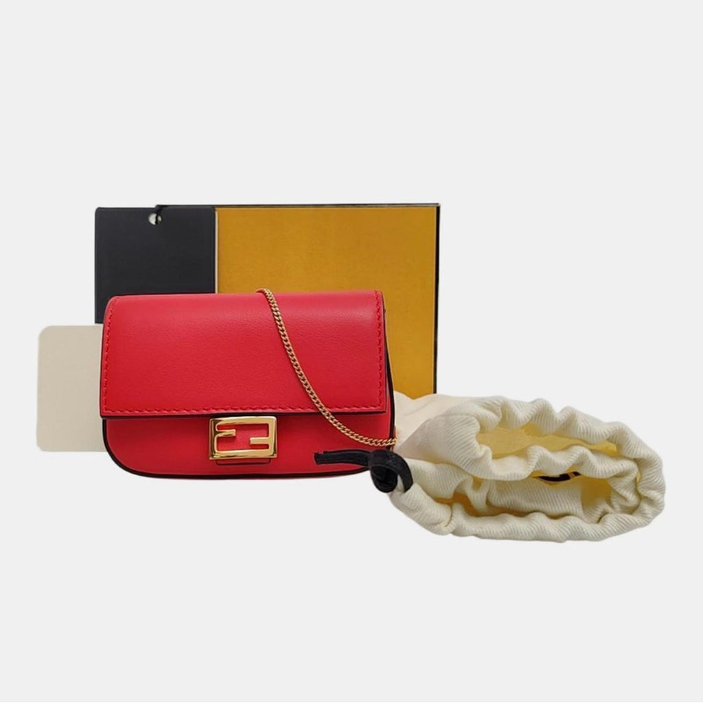 Fendi Baguette Nano Red Leather Shoulder Bag With Gold-Tone Hardware