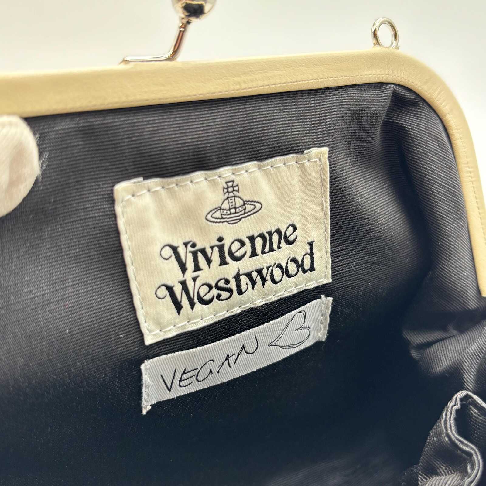 Vivienne Westwood Cream Vegan Leather Kiss-Lock Chain Shoulder & Crossbody Bag