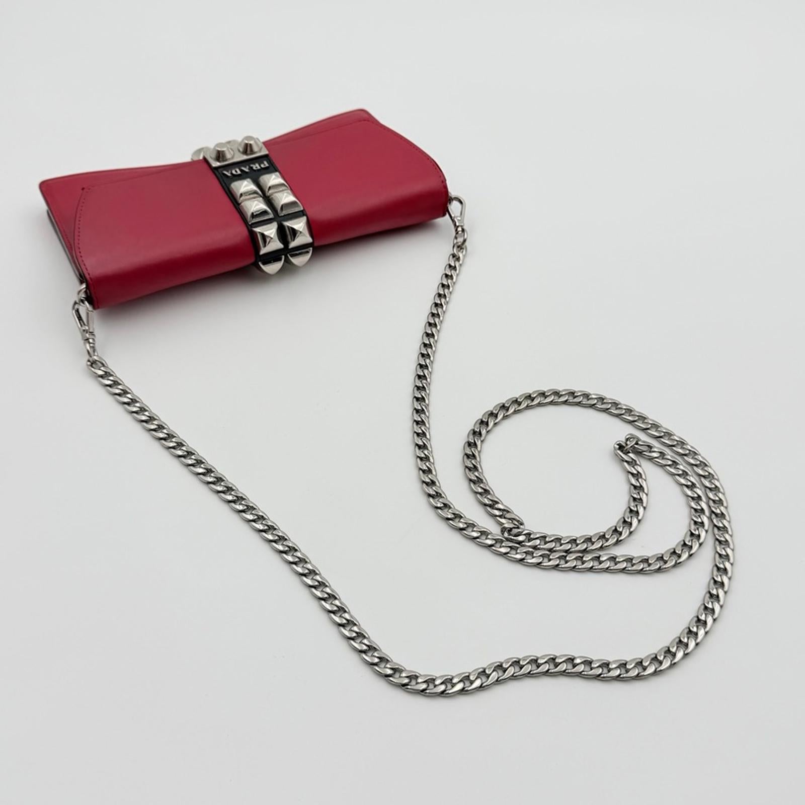 Prada City Calf Leather Elektra Wallet On Chain – Red