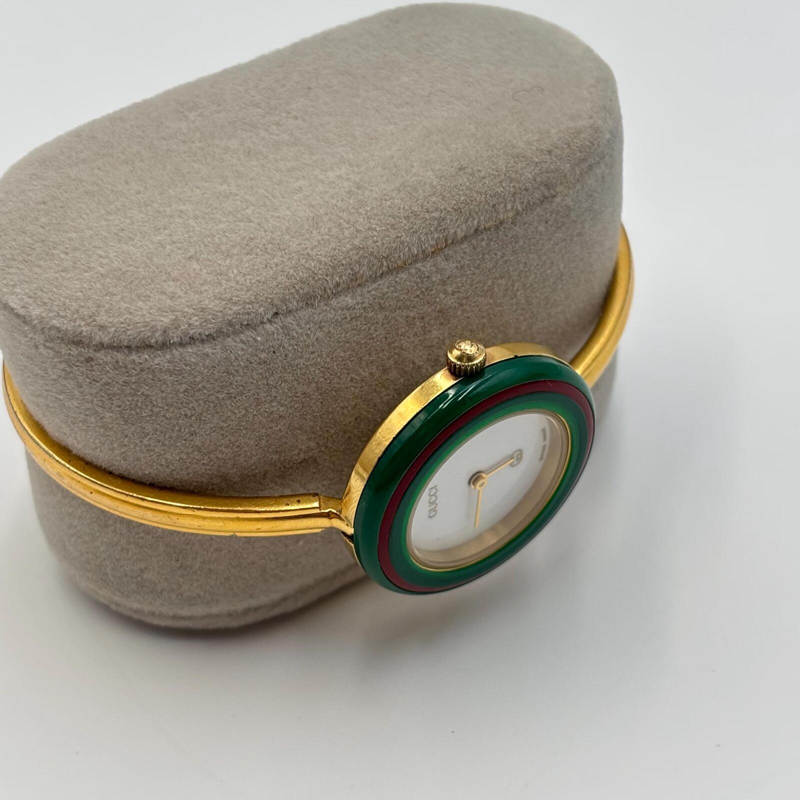 Gucci Interchangeable Bezel Watch with 5 Bezels & Box