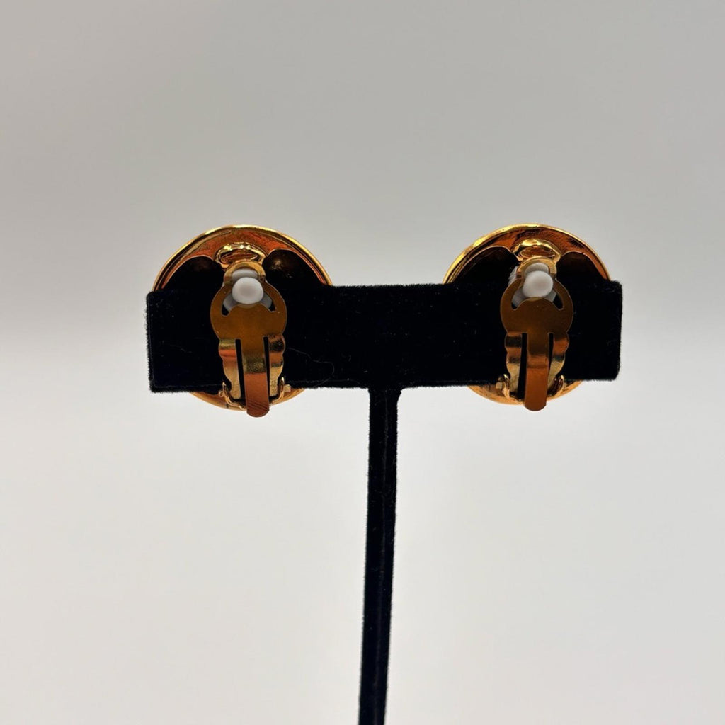 Chanel Vintage Gold Tone CC Logo Round Clip-On Earrings 93P