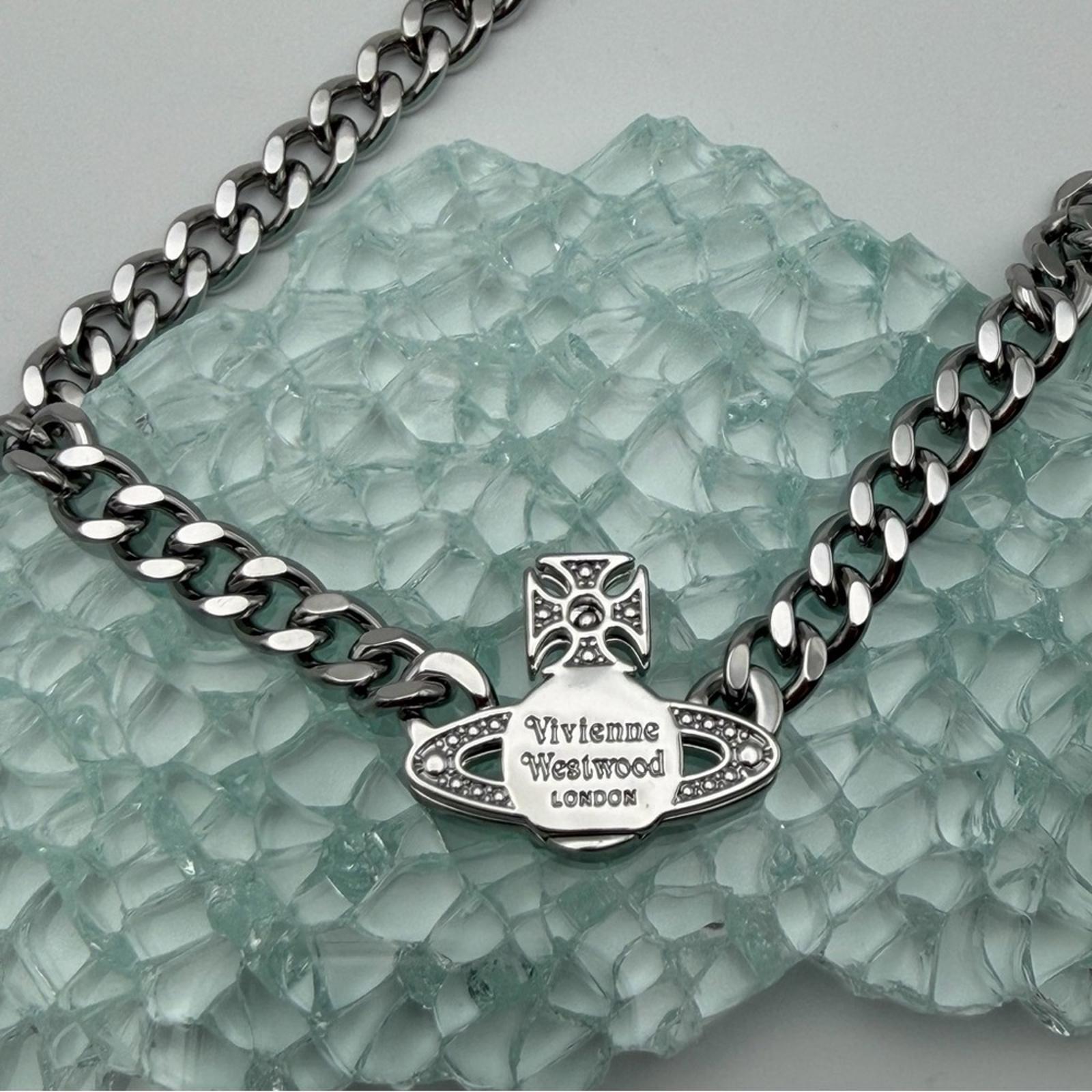 VIVIENNE WESTWOOD GRAZIELLA SMALL CHOKER — PLATINUM / WHITE