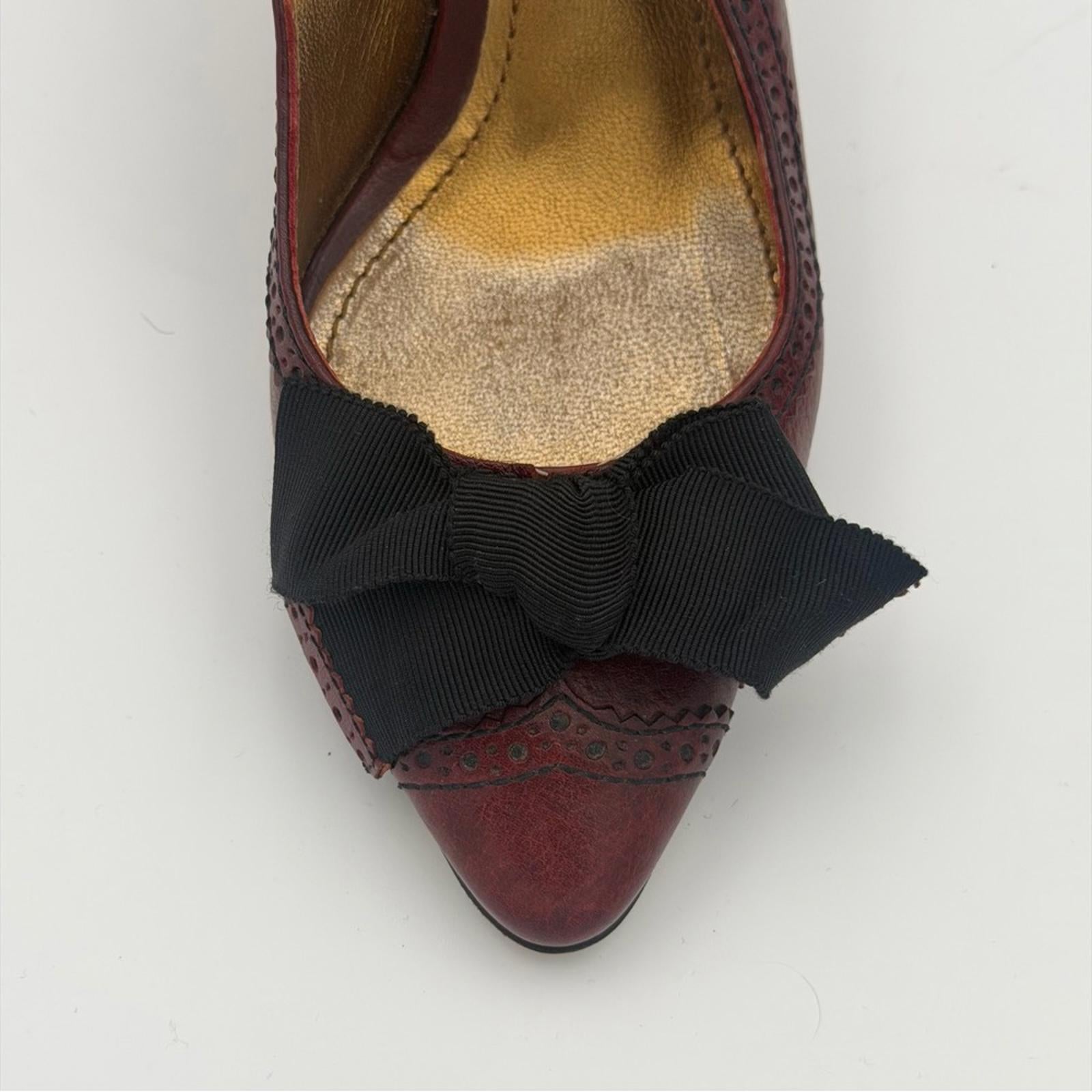 Dolce & Gabbana Burgundy Leather Slingback Heels – It 36