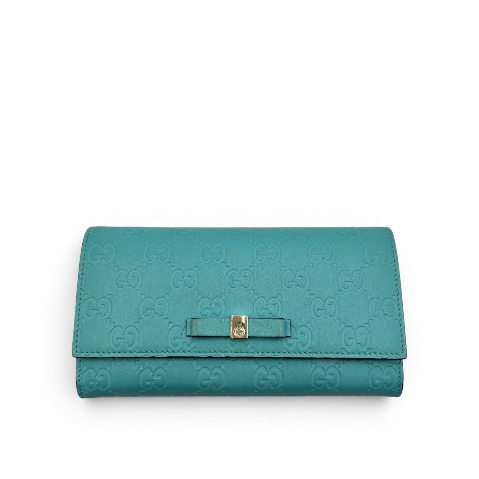 Gucci GG Embossed Continental Wallet – Turquoise