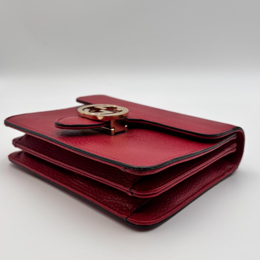 Gucci Interlocking GG Red Leather Chain Crossbody Bag