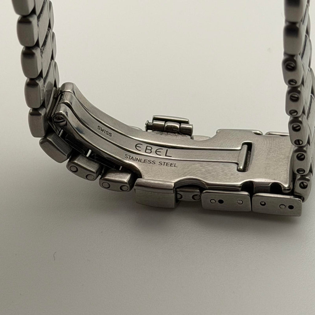 Ebel Discovery Stainless Steel Diver Watch 200M Black Dial Date Swiss Made