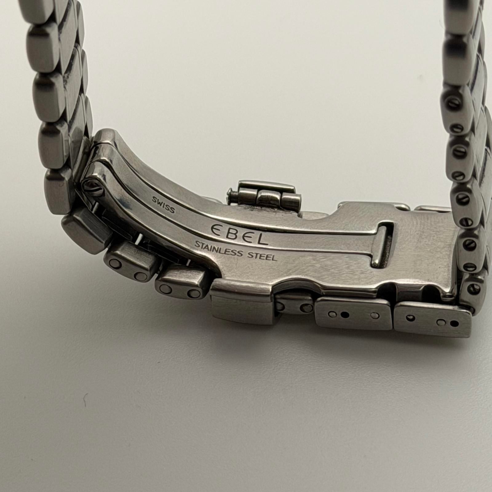 Ebel Discovery Stainless Steel Diver Watch 200M Black Dial Date Swiss Made