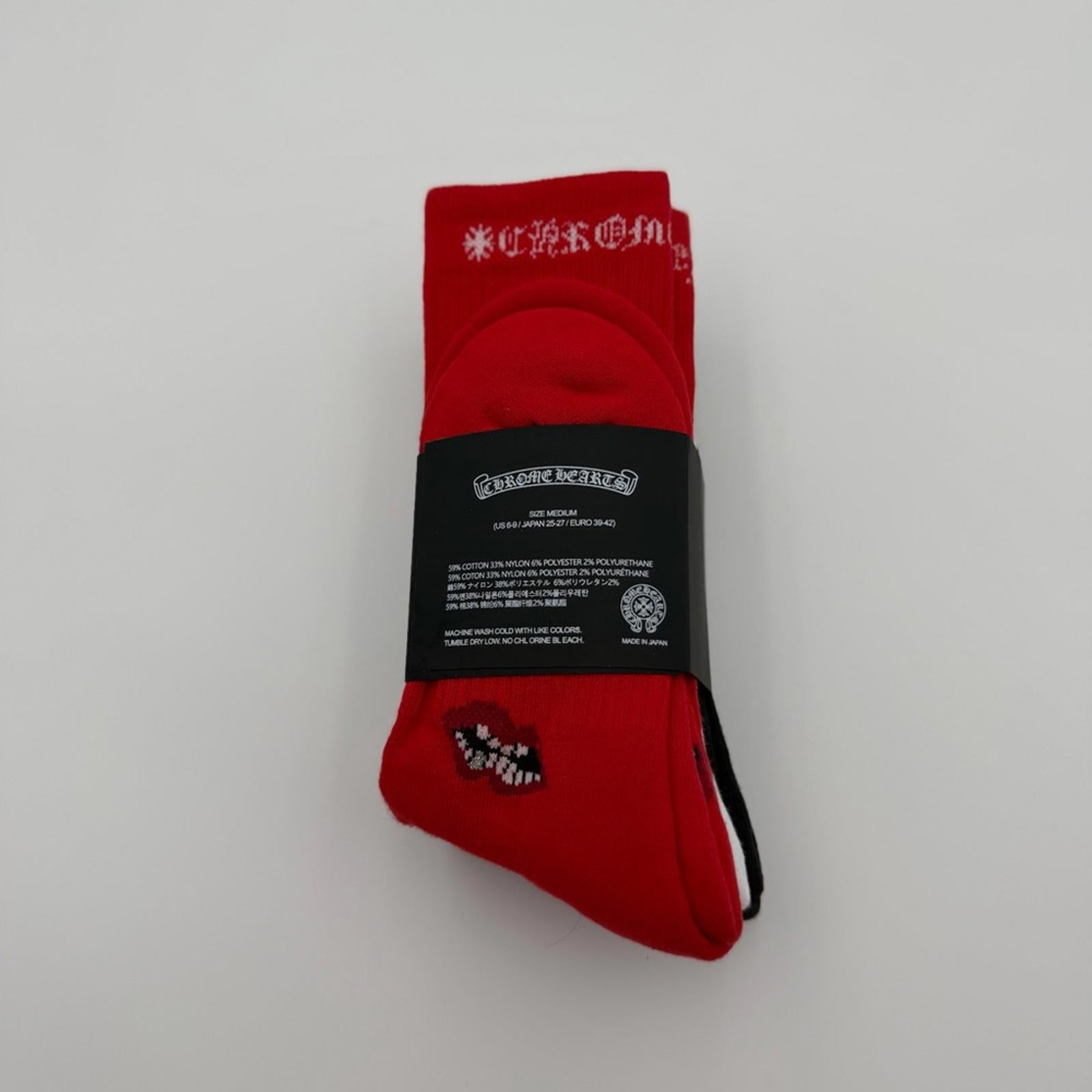 CHROME HEARTS LOGO SOCKS – 3 PACK (RED / WHITE / BLACK)